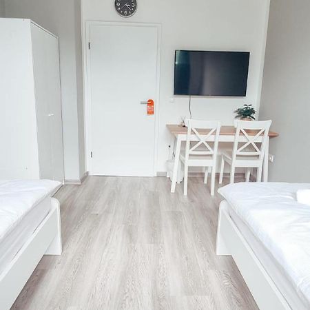 Zweibettzimmer "Grau" In Zentraler Lage Bremen Buitenkant foto