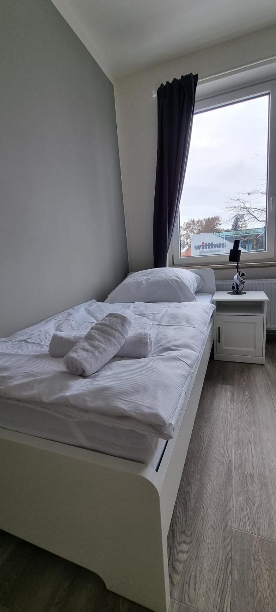 Zweibettzimmer "Grau" In Zentraler Lage Bremen Buitenkant foto